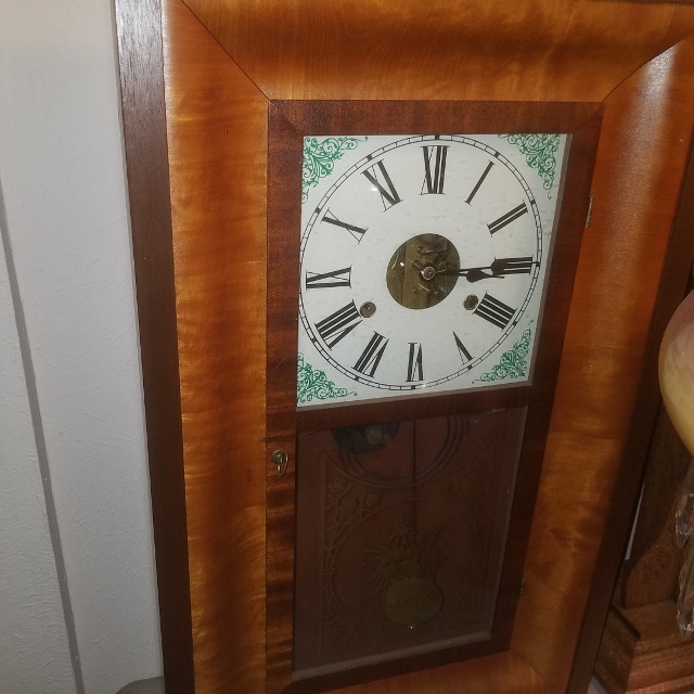 Auction Photo