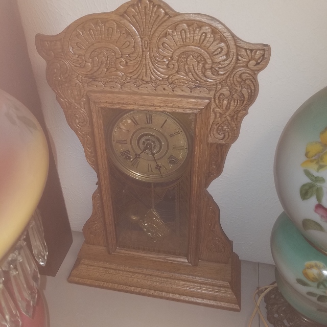 Auction Photo