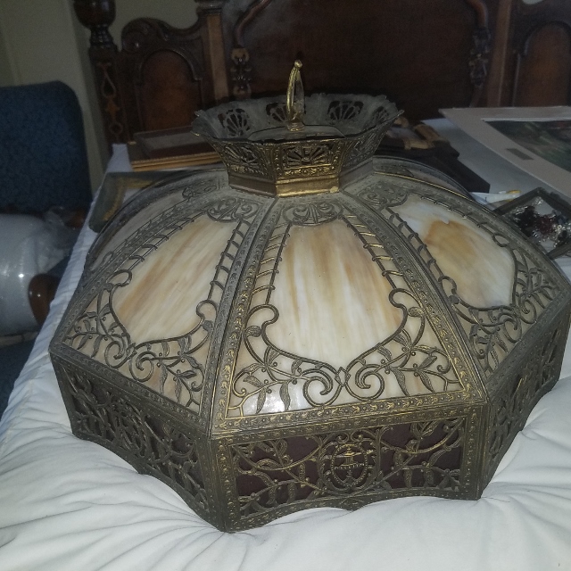 Auction Photo