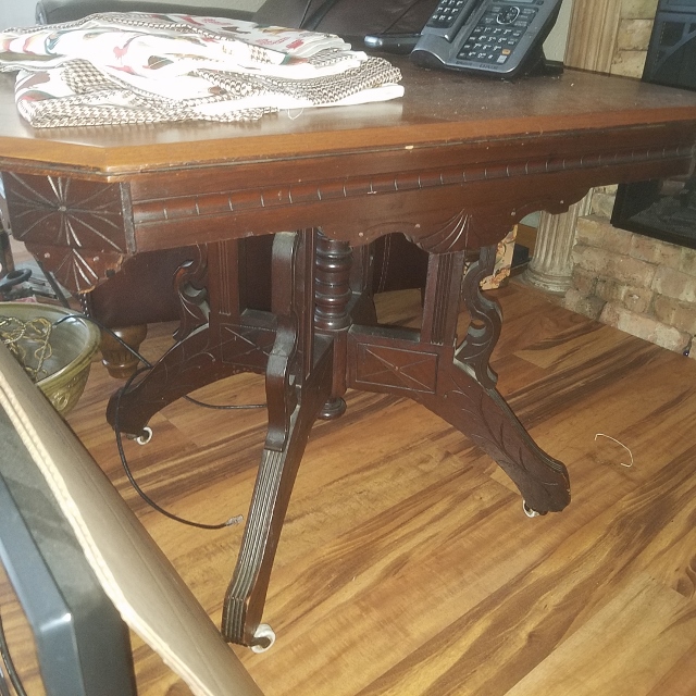 Auction Photo