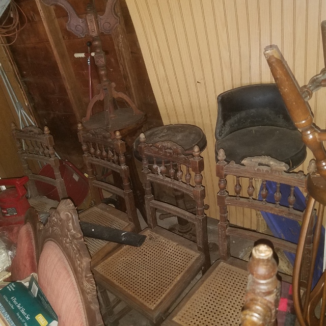 Auction Photo