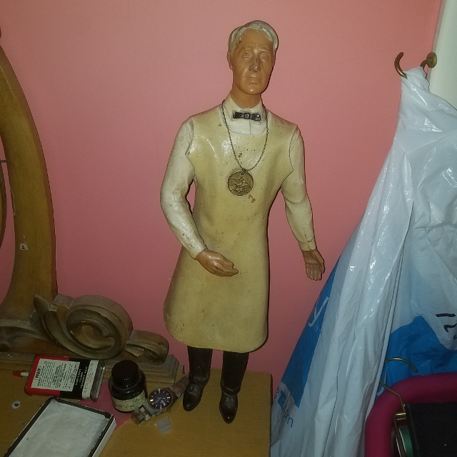 Auction Photo