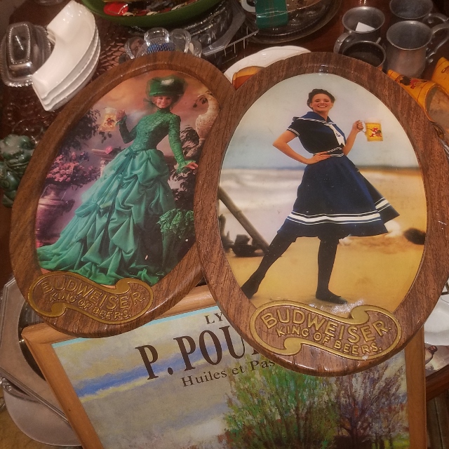 Auction Photo