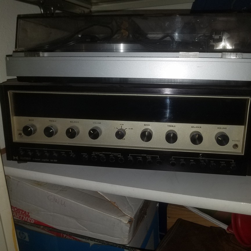 Auction Photo