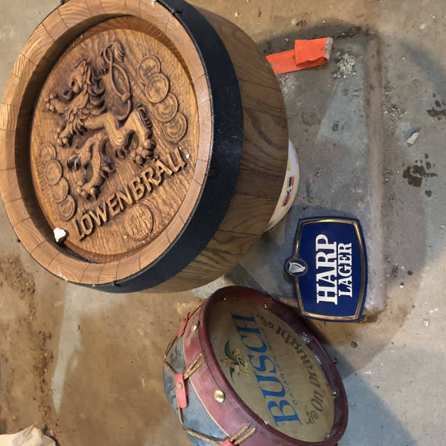 Auction Photo
