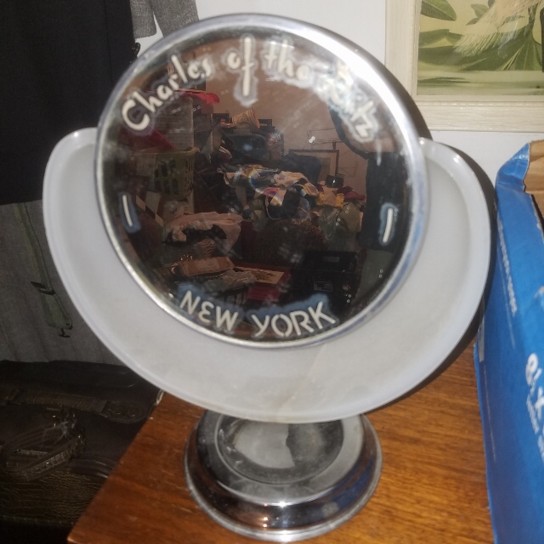 Auction Photo