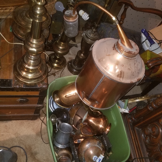 Auction Photo