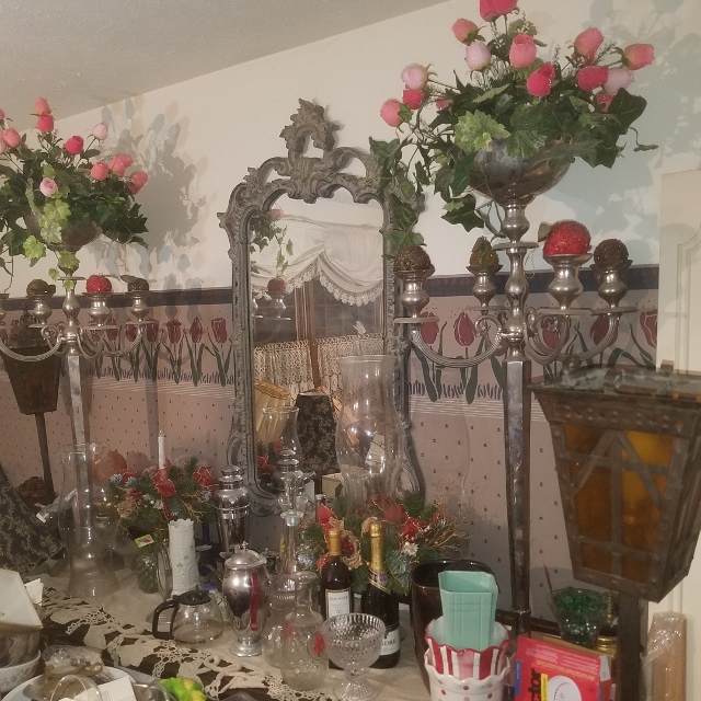 Auction Photo