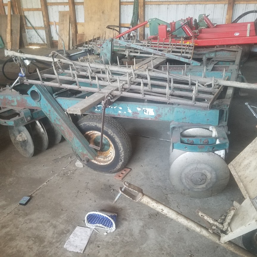 Auction Photo
