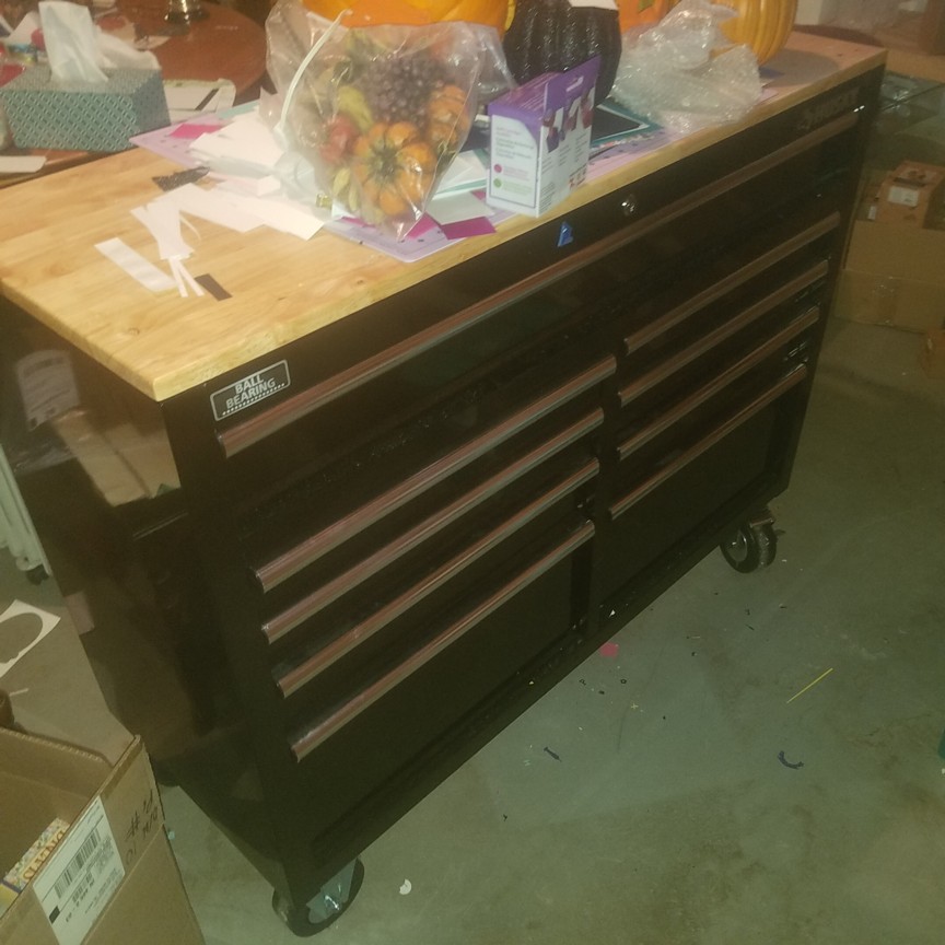 Auction Photo