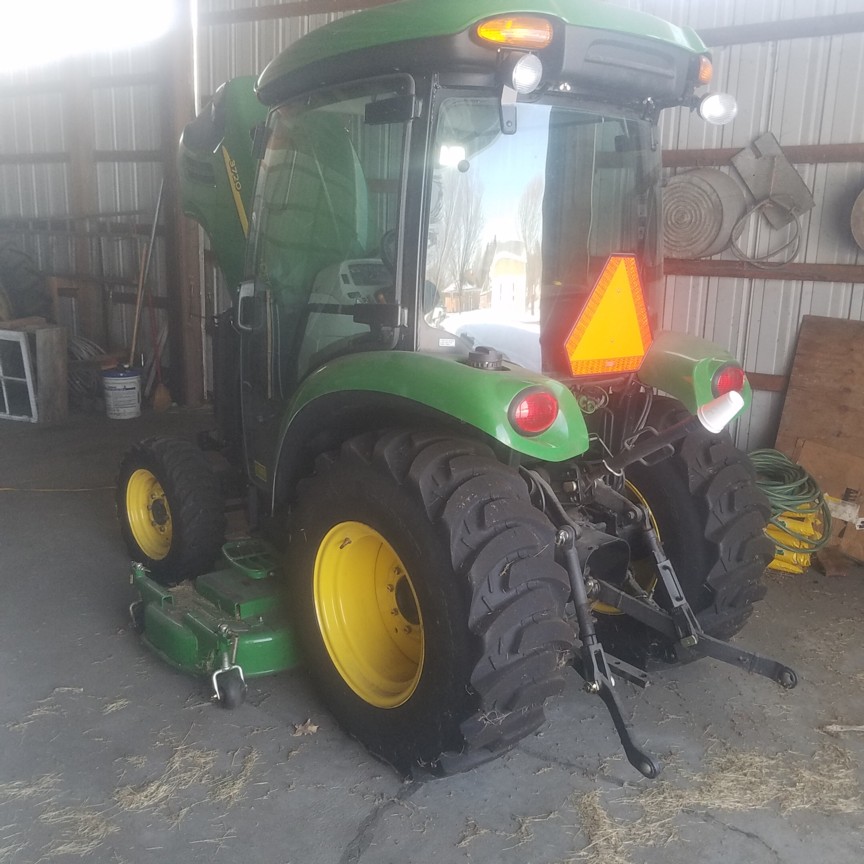Auction Photo