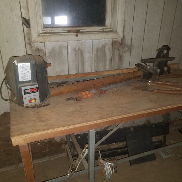 Auction Photo