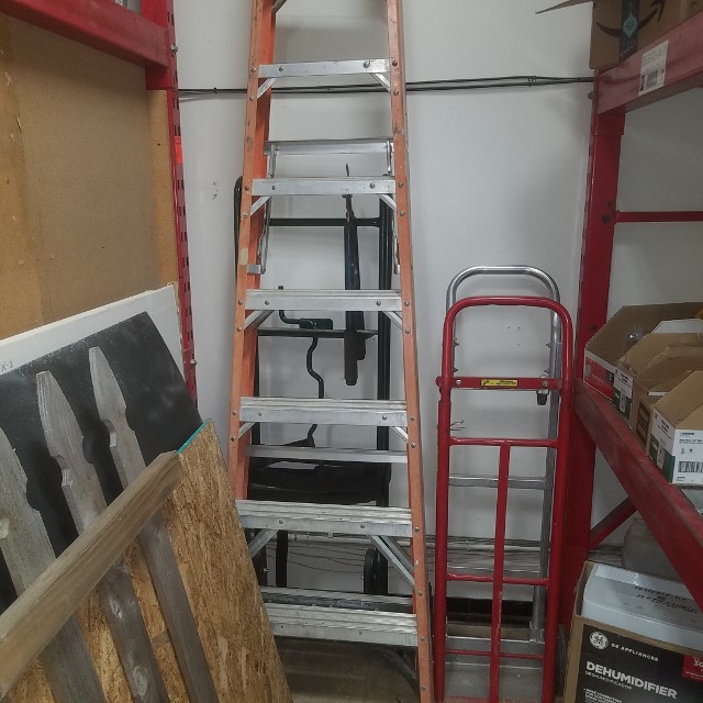 Auction Photo