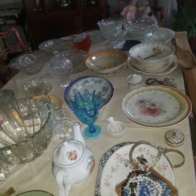 Auction Photo