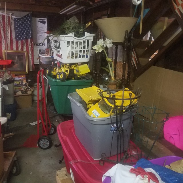 Auction Photo