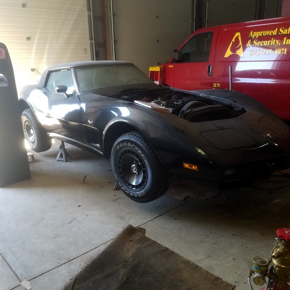 Auction Photo