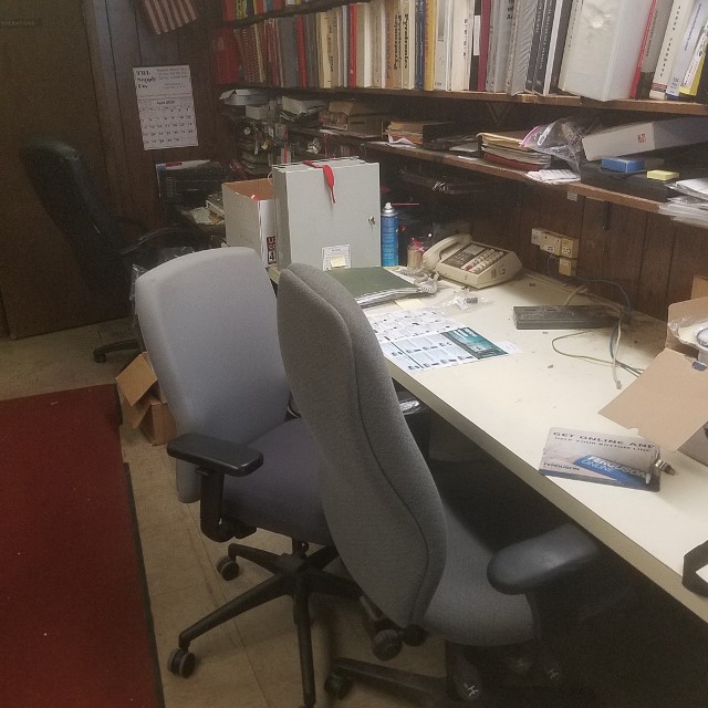 Auction Photo