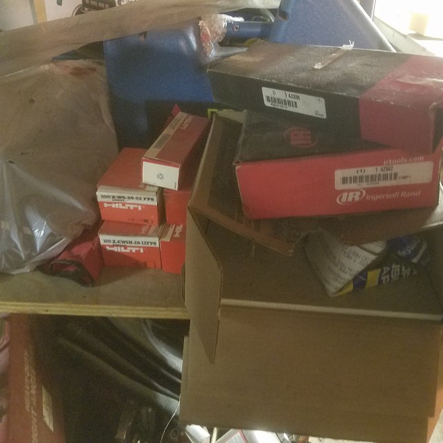 Auction Photo