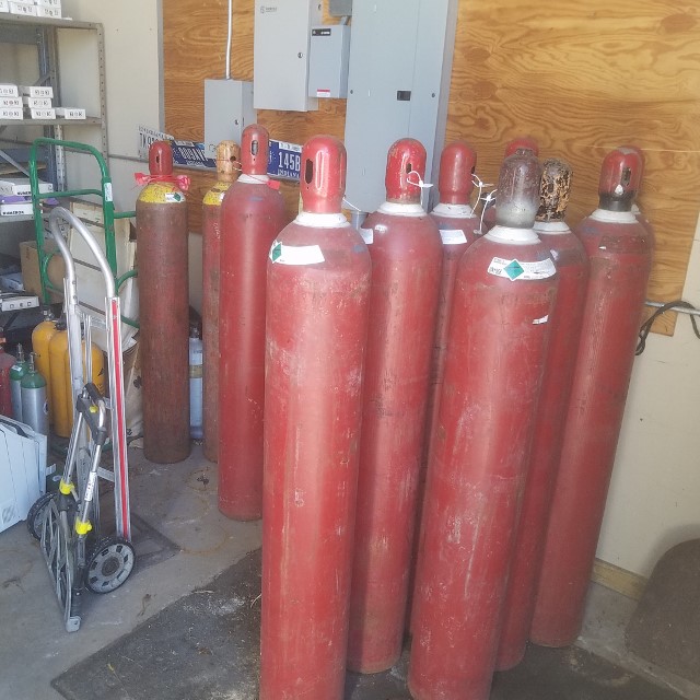 Auction Photo