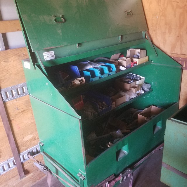Auction Photo