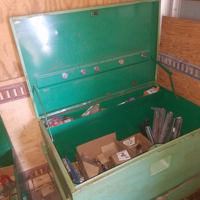 Auction Photo