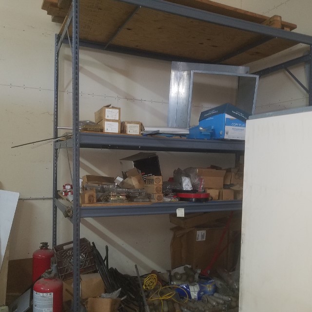 Auction Photo