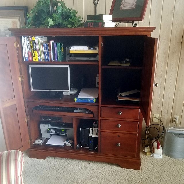Auction Photo