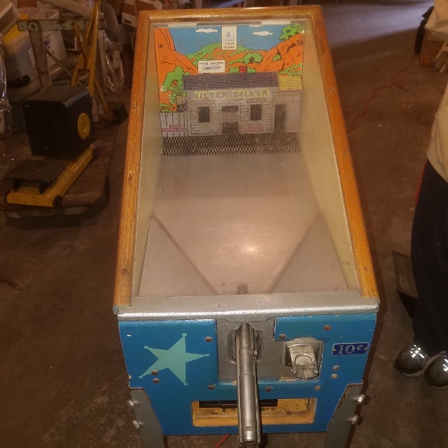 Auction Photo