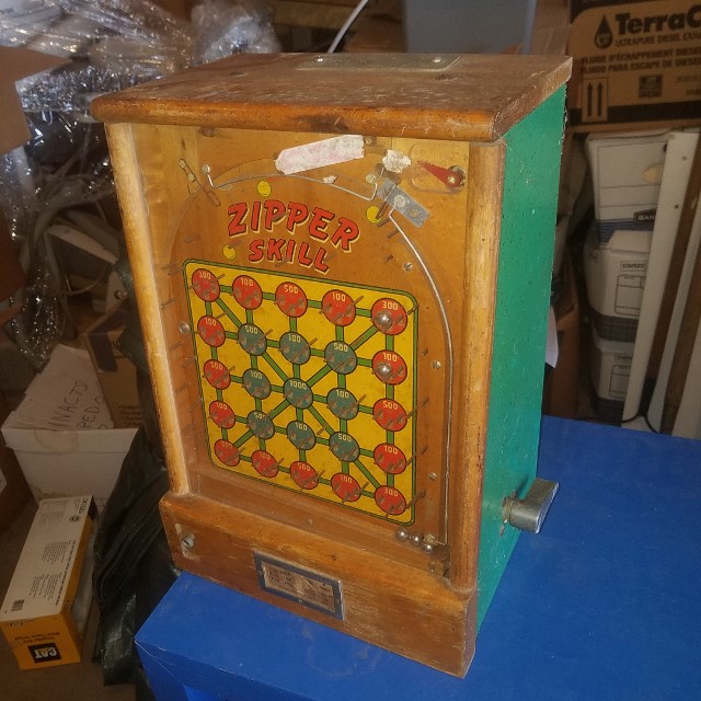 Auction Photo