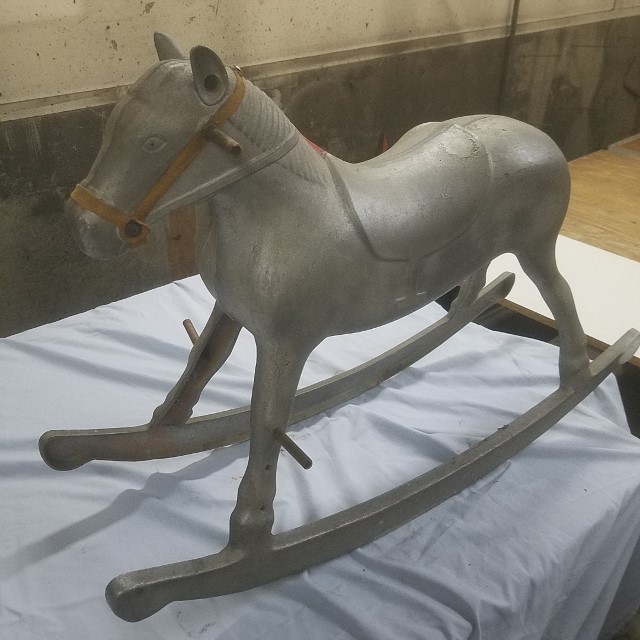 Auction Photo