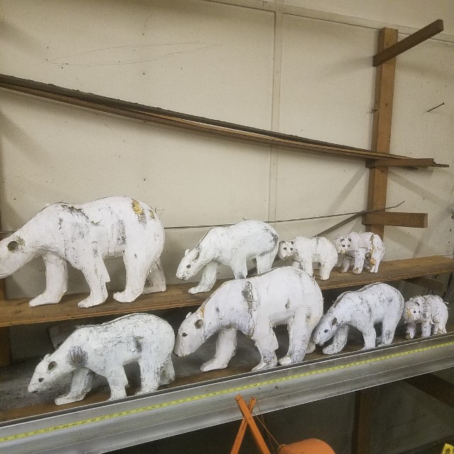 Auction Photo