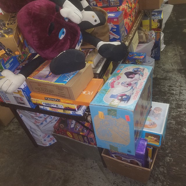 Auction Photo