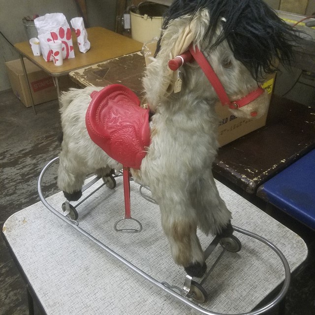 Auction Photo