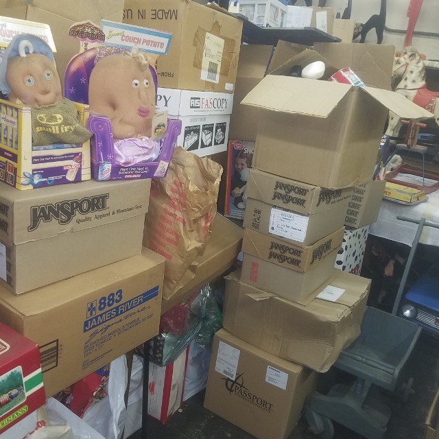 Auction Photo
