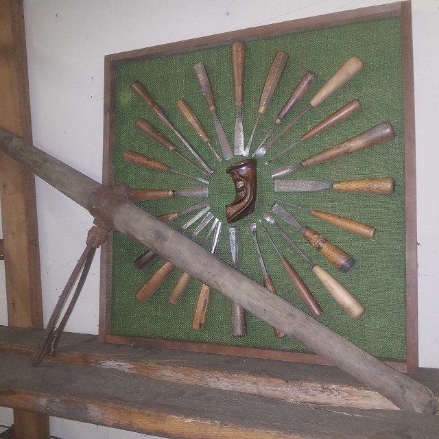 Auction Photo