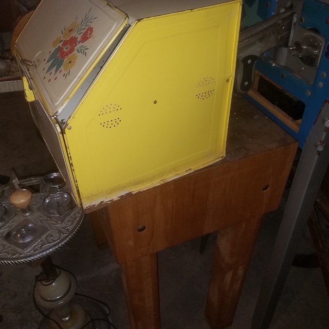 Auction Photo