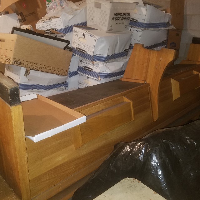 Auction Photo