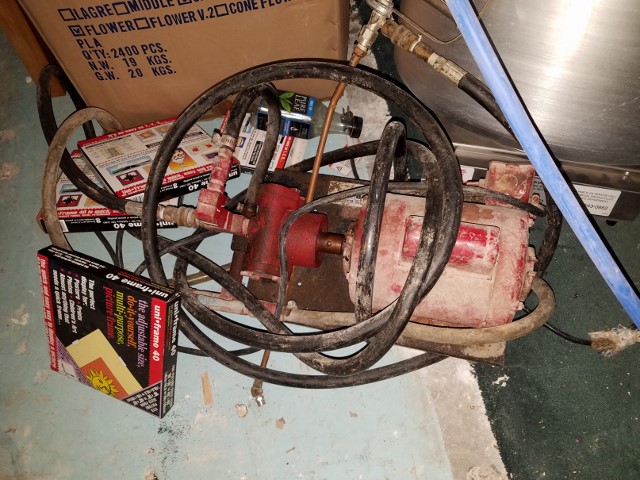 Auction Photo