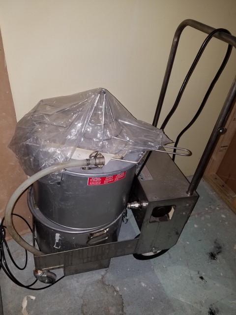 Auction Photo