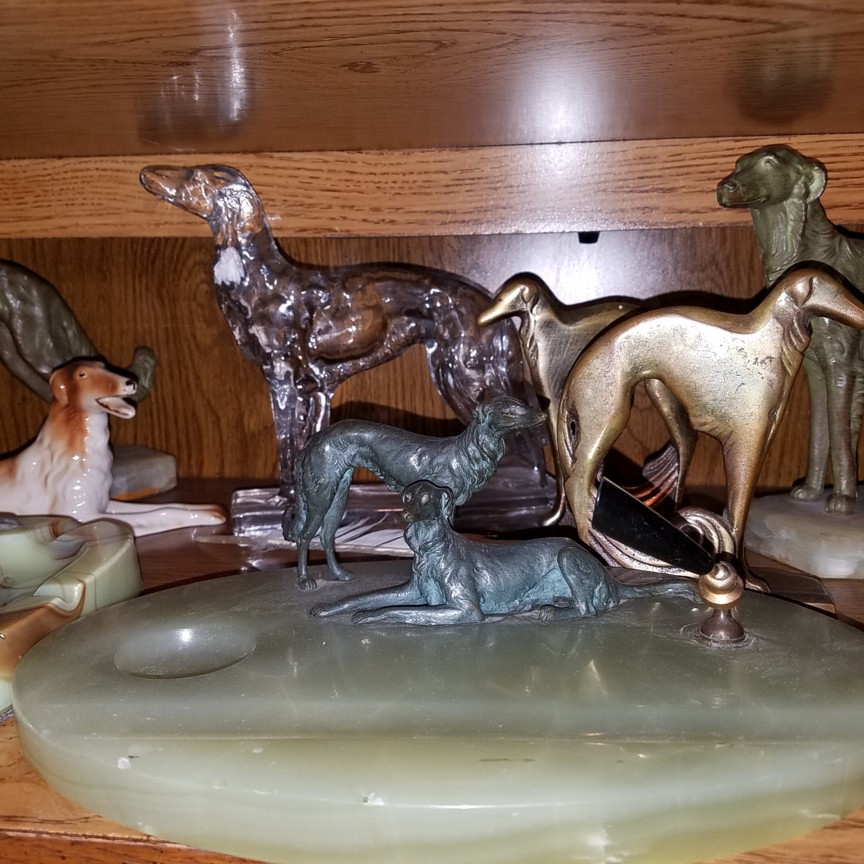 Auction Photo