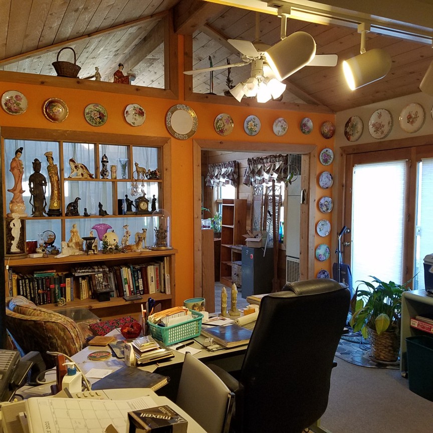 Auction Photo
