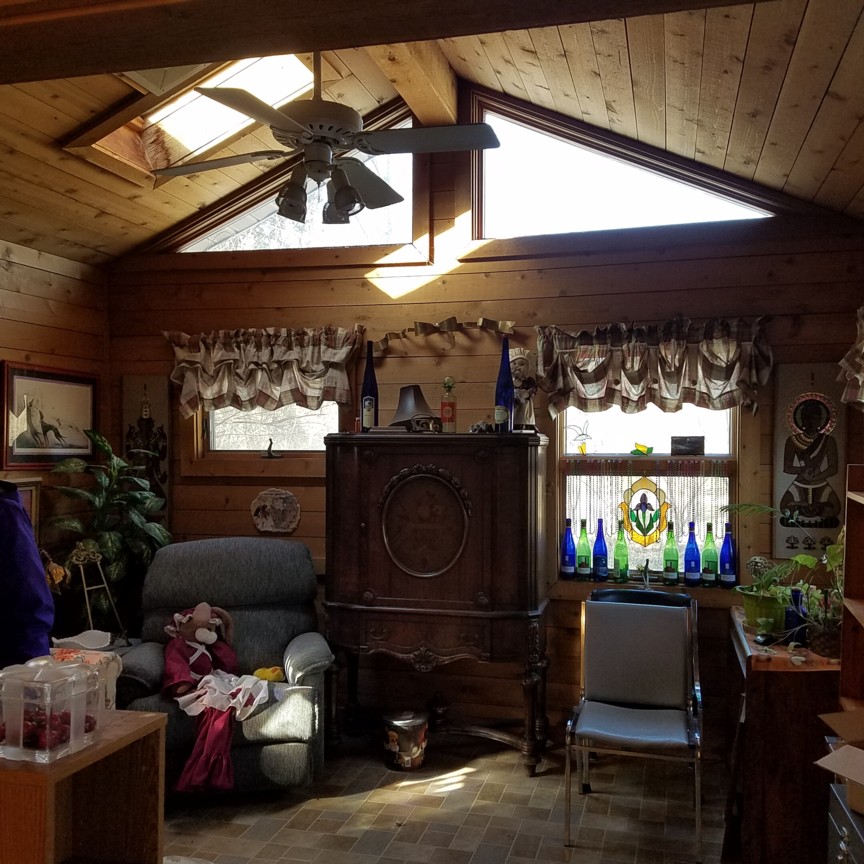 Auction Photo