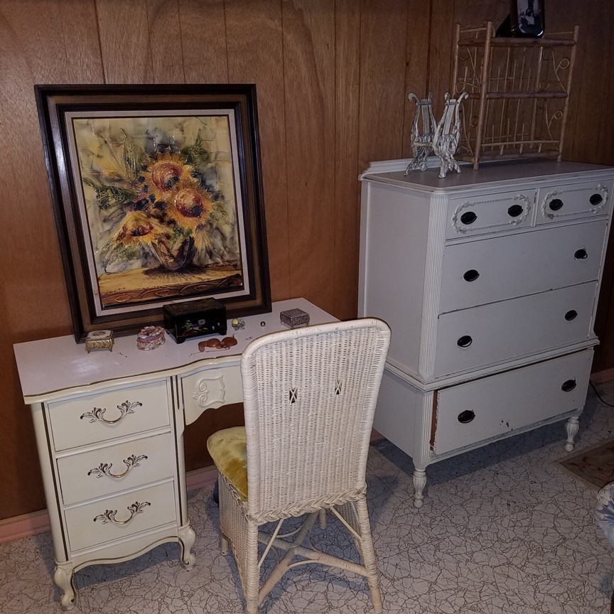 Auction Photo