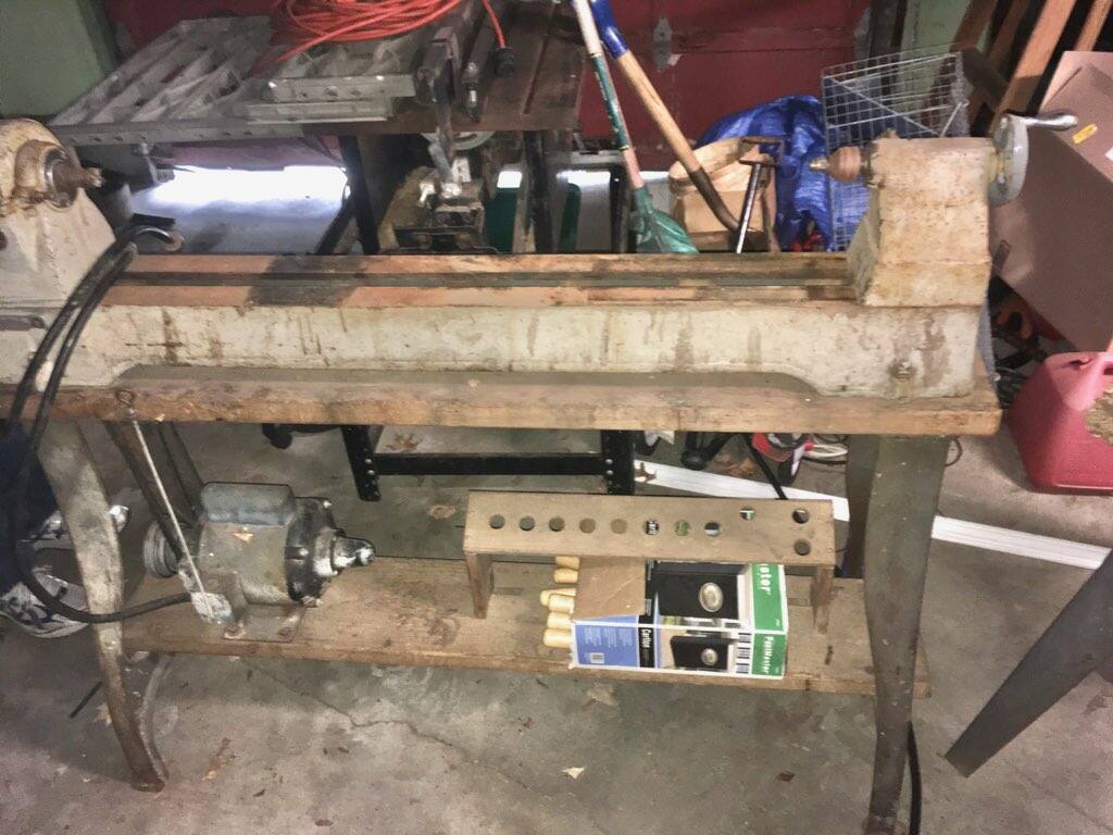 Auction Photo