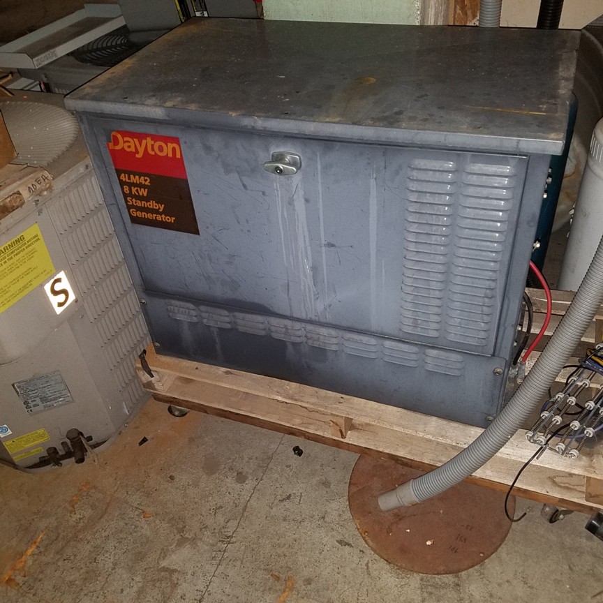 Auction Photo