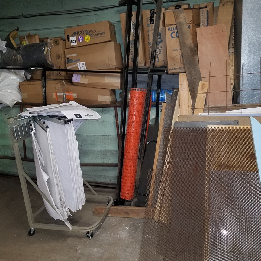 Auction Photo