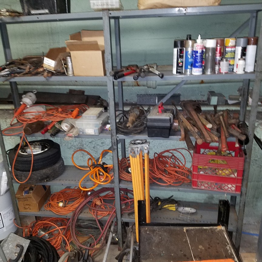 Auction Photo