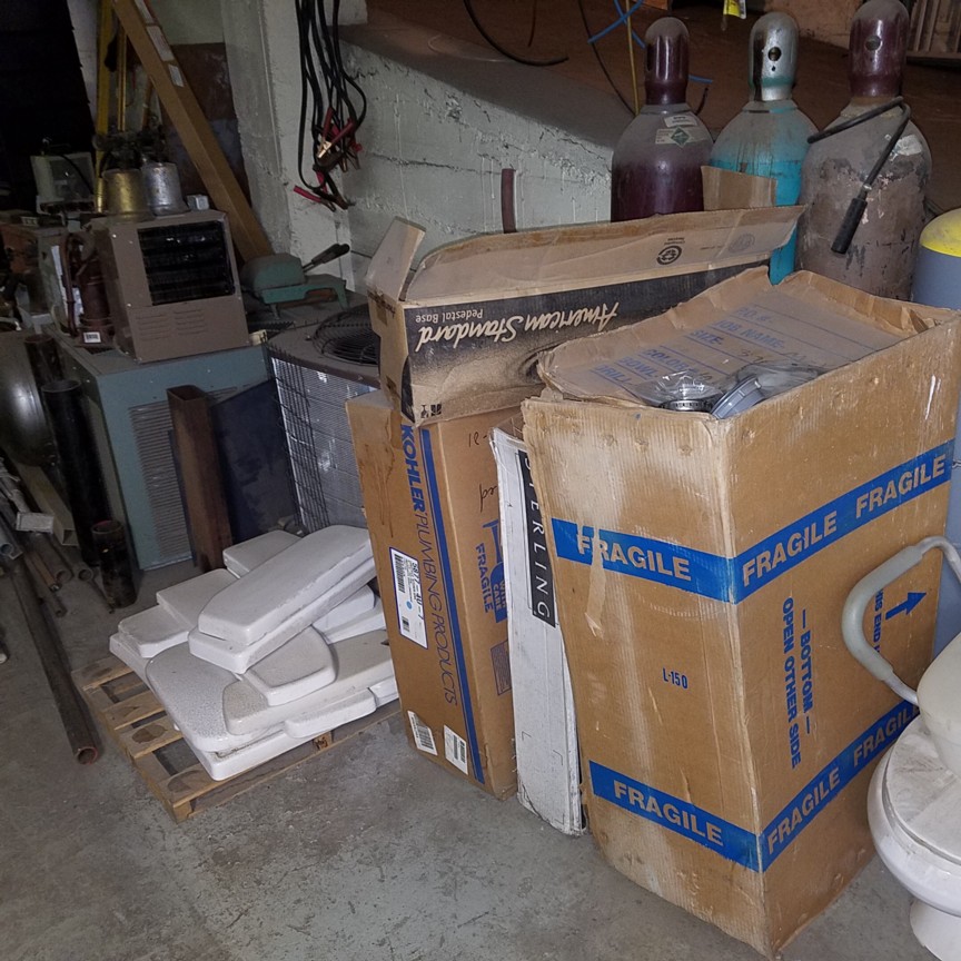 Auction Photo
