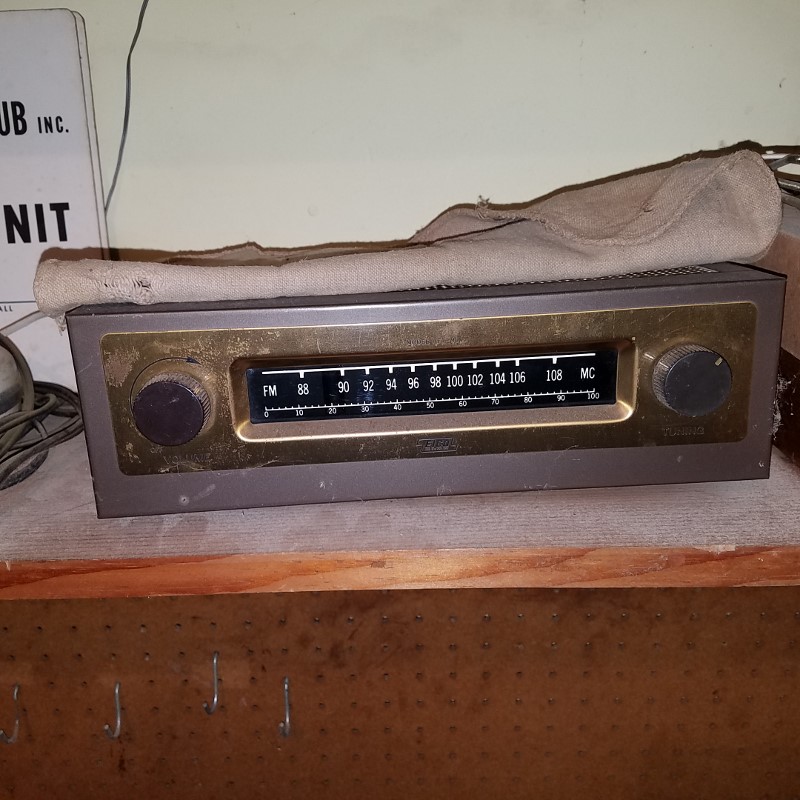 Auction Photo