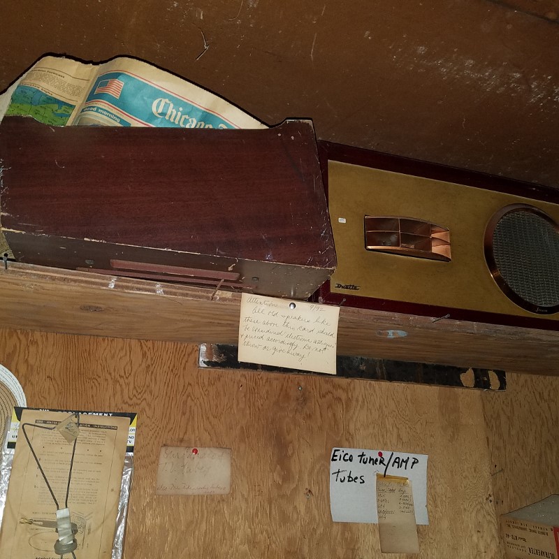 Auction Photo